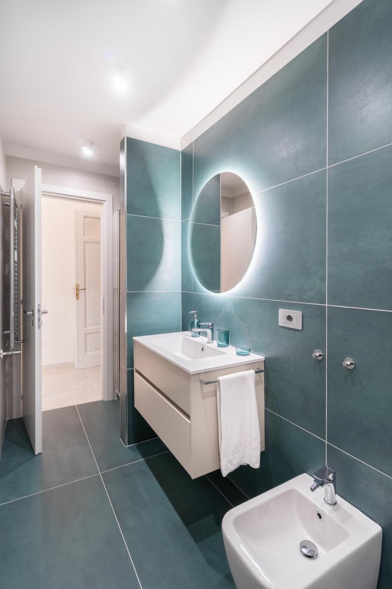 Palazzo Galeoni Luxury Suites Salerno Exterior foto